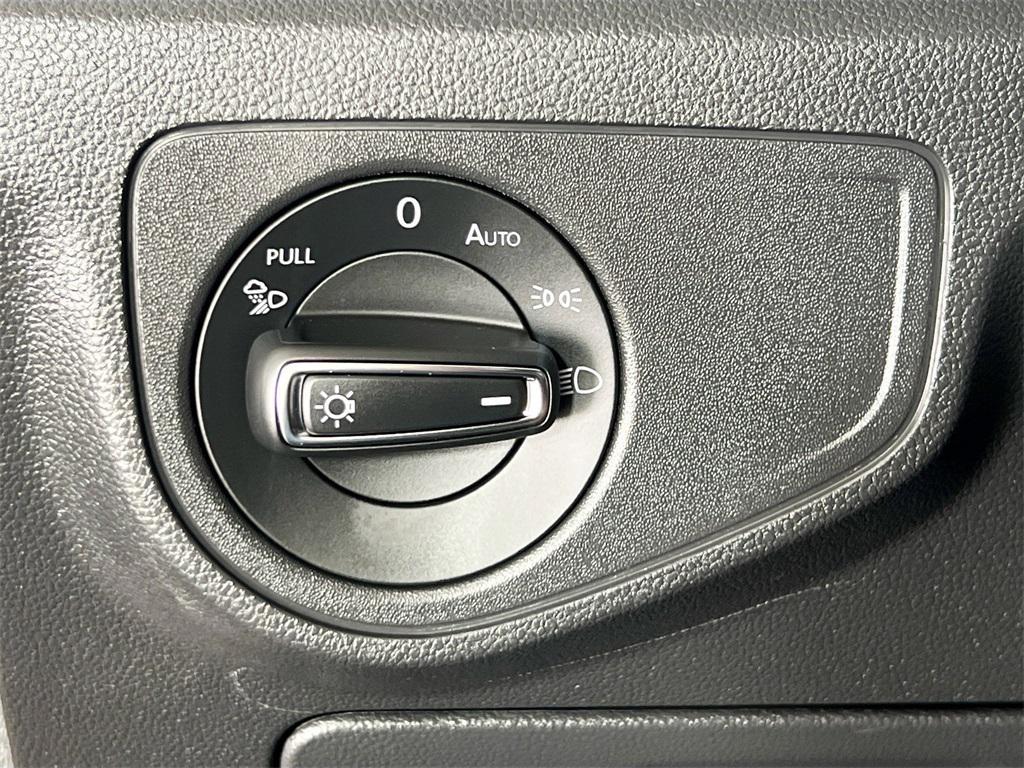 used 2020 Volkswagen Atlas Cross Sport car, priced at $25,318