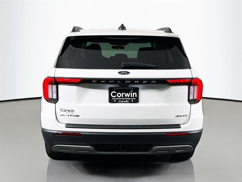 new 2025 Ford Explorer car, priced at $46,377