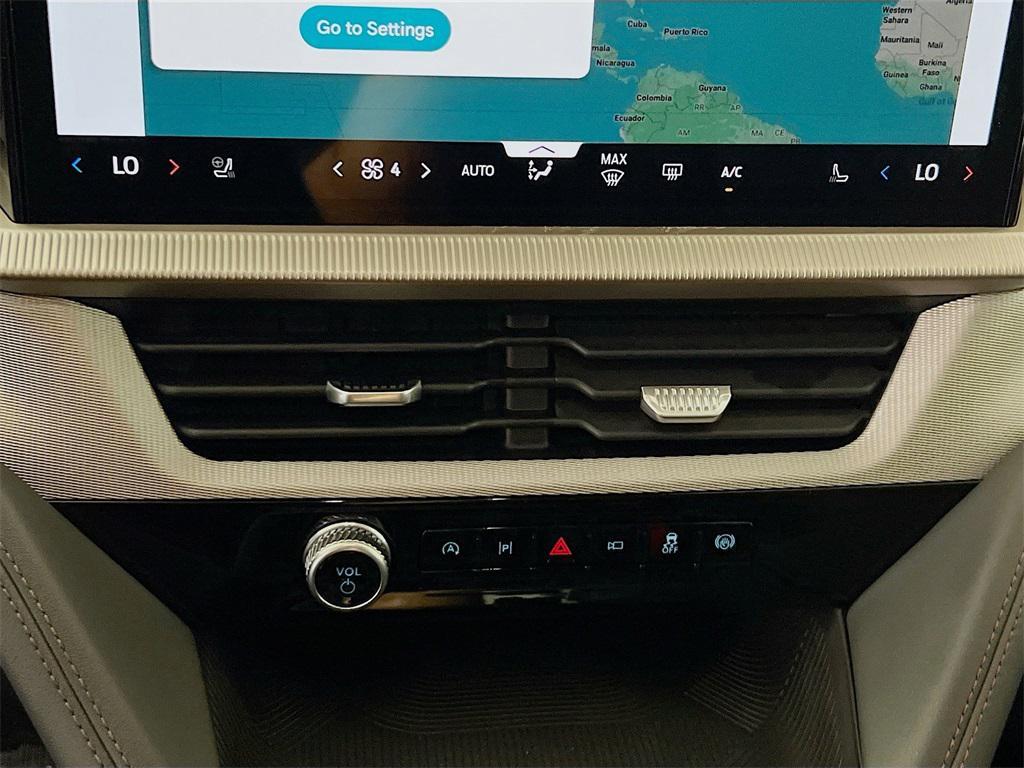 new 2025 Ford Explorer car, priced at $46,377