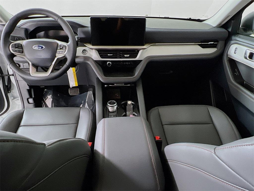 new 2025 Ford Explorer car, priced at $46,377