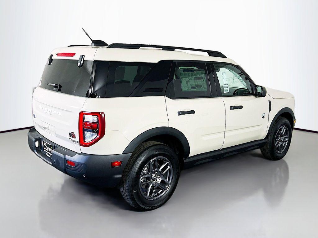 new 2025 Ford Bronco Sport car, priced at $31,001