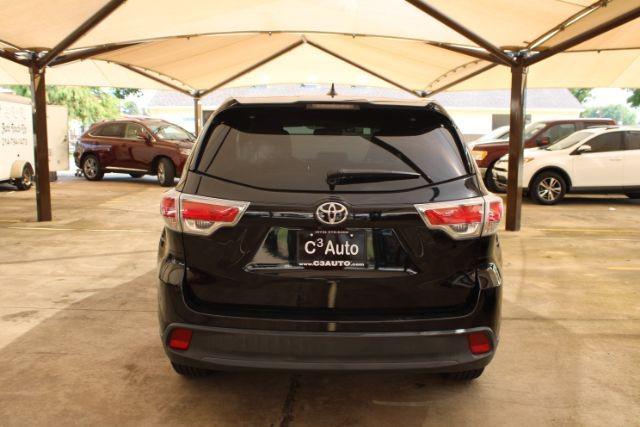 used 2014 Toyota Highlander car, priced at $18,286
