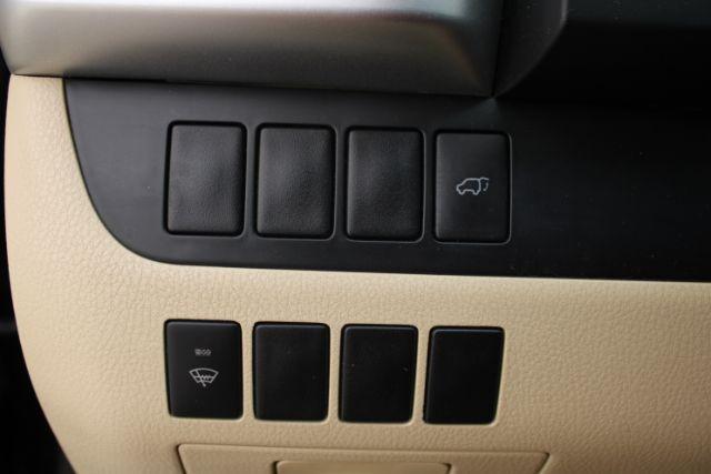used 2014 Toyota Highlander car, priced at $18,286