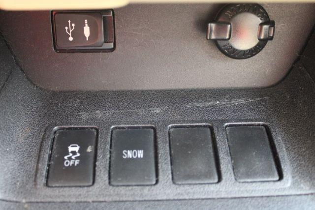 used 2014 Toyota Highlander car, priced at $18,286