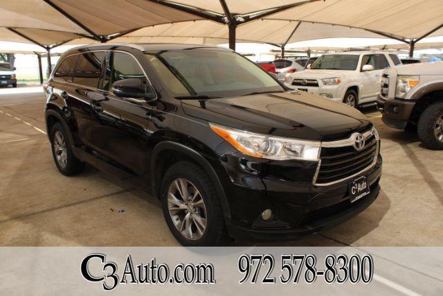 used 2014 Toyota Highlander car, priced at $19,497
