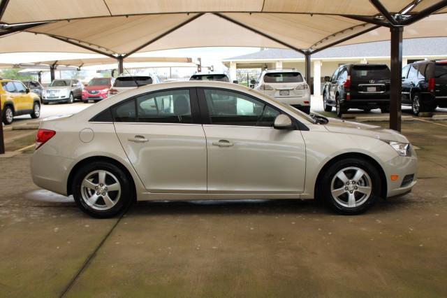 used 2014 Chevrolet Cruze car, priced at $12,488