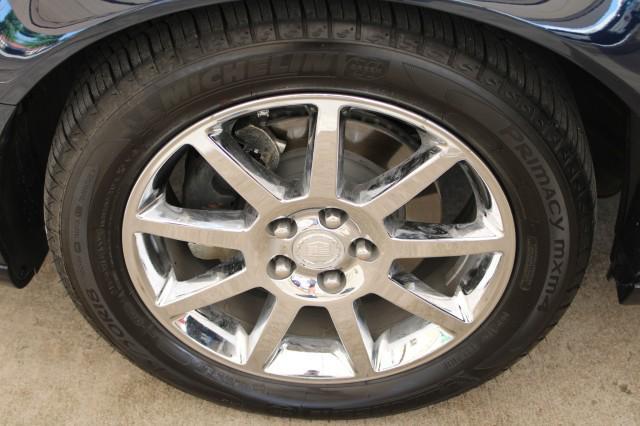 used 2006 Cadillac DTS car, priced at $9,435