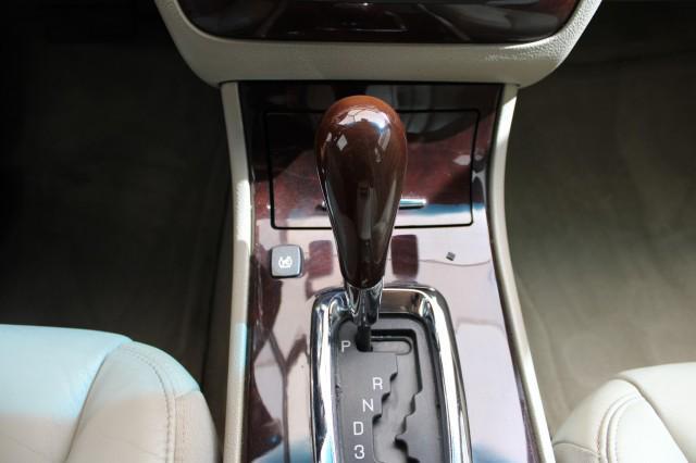 used 2006 Cadillac DTS car, priced at $9,435