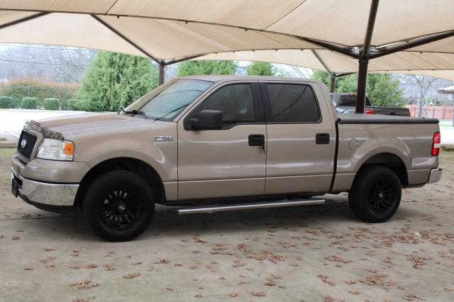 used 2006 Ford F-150 car, priced at $13,600