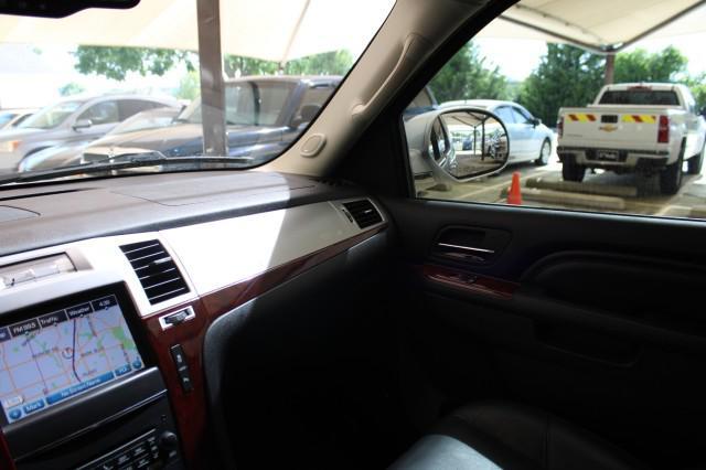 used 2012 Cadillac Escalade car, priced at $20,900