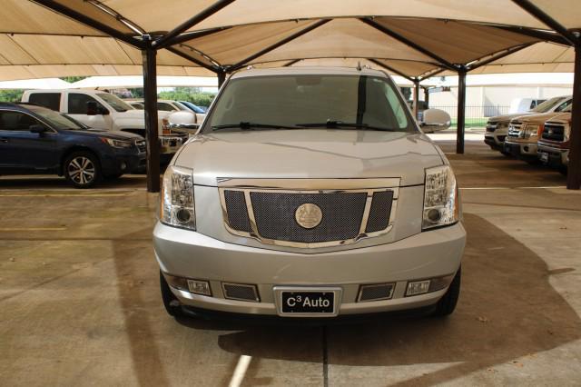 used 2012 Cadillac Escalade car, priced at $20,900