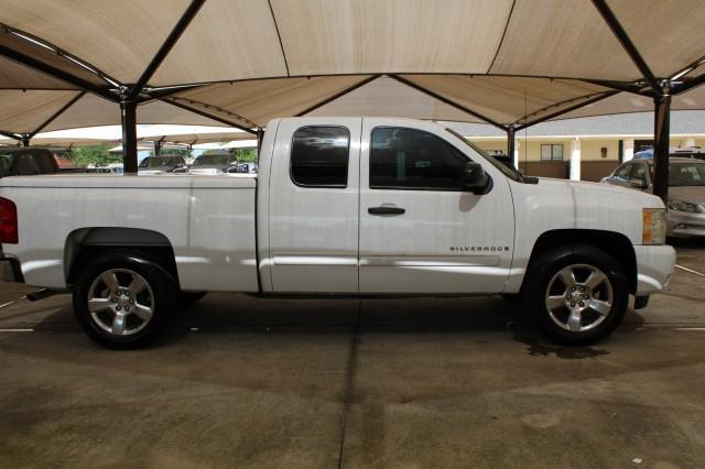 used 2009 Chevrolet Silverado 1500 car, priced at $13,700