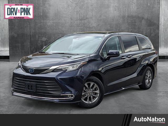 used 2022 Toyota Sienna car, priced at $39,499