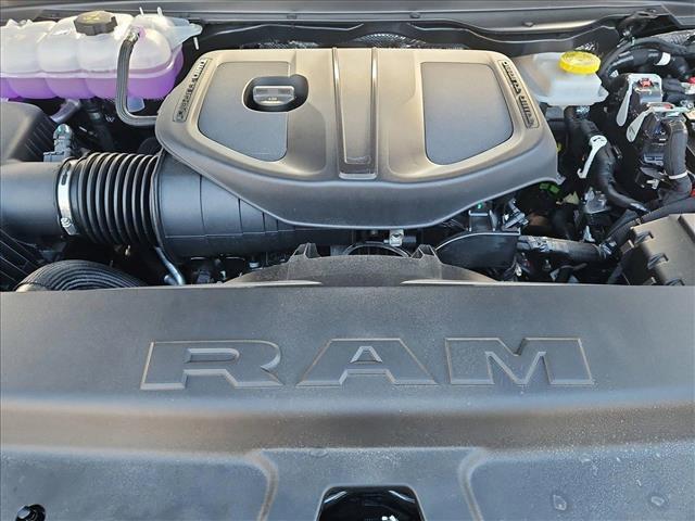 new 2025 Ram 1500 car, priced at $46,685