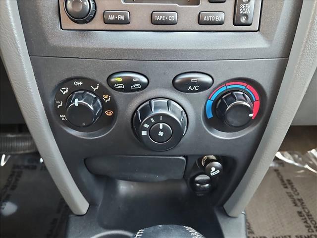 used 2004 Hyundai Santa Fe car, priced at $5,999