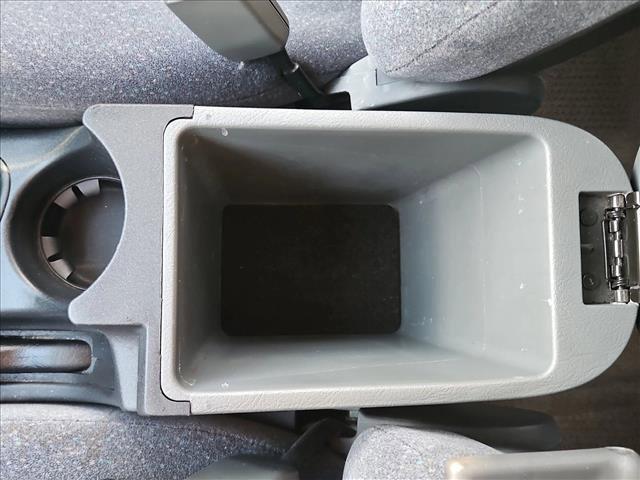 used 2004 Hyundai Santa Fe car, priced at $5,999