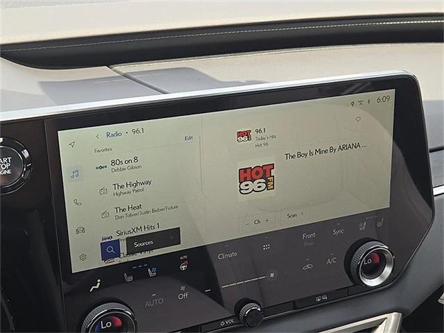 new 2025 Lexus RX 350 car, priced at $55,730