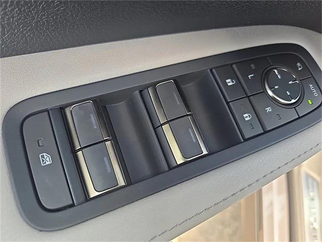 new 2025 Lexus RX 350 car, priced at $55,730