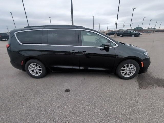 used 2022 Chrysler Pacifica car, priced at $21,450