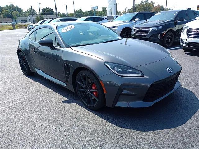 used 2024 Toyota GR86 car, priced at $29,985