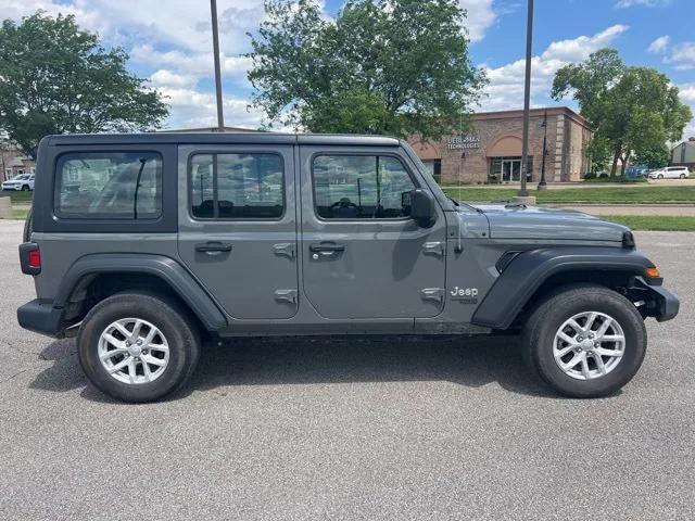 used 2020 Jeep Wrangler Unlimited car, priced at $25,491