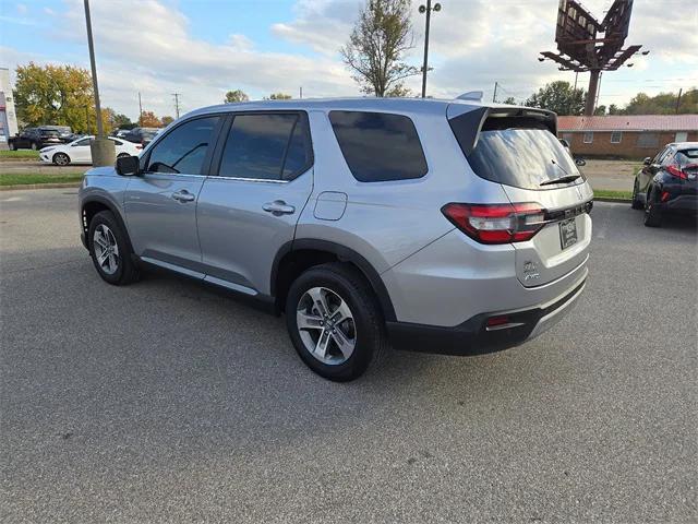 used 2023 Honda Pilot car, priced at $36,250