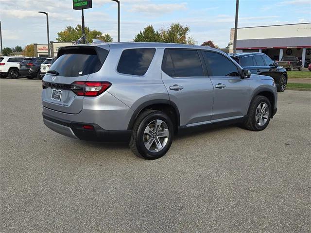 used 2023 Honda Pilot car, priced at $36,250