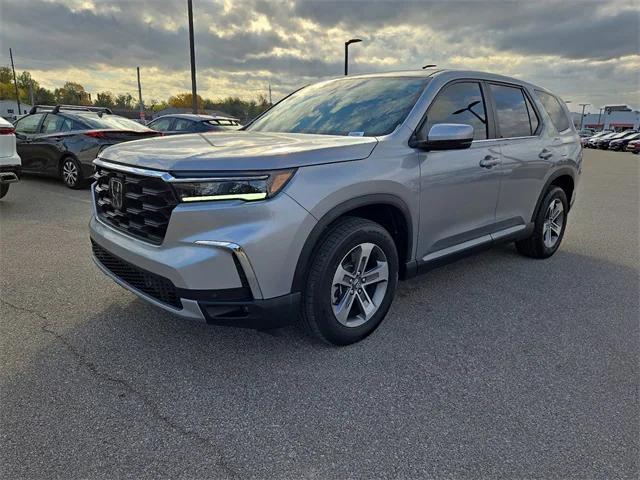 used 2023 Honda Pilot car, priced at $36,250