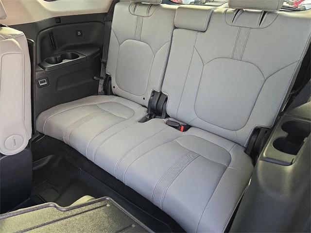 used 2023 Honda Pilot car, priced at $36,250