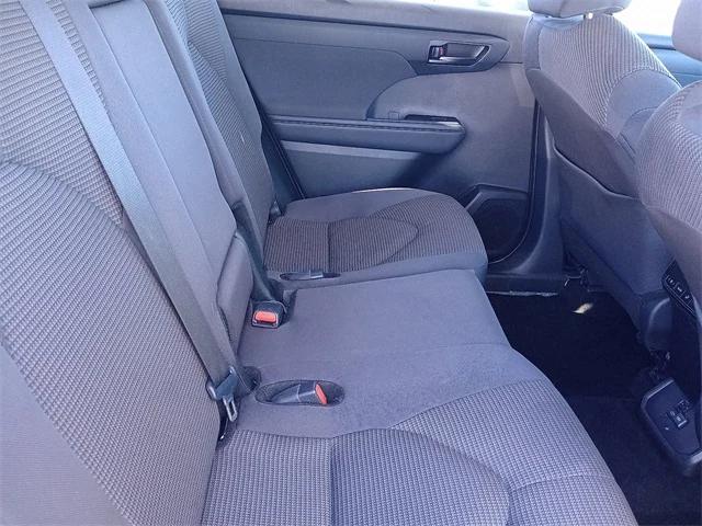 used 2025 Toyota Highlander car, priced at $38,492