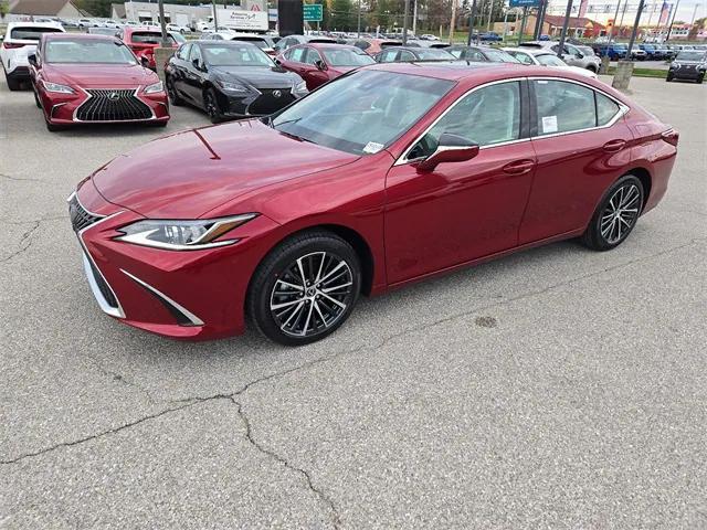 new 2025 Lexus ES 350 car, priced at $46,204