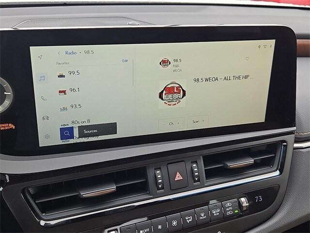 new 2025 Lexus ES 350 car, priced at $47,137