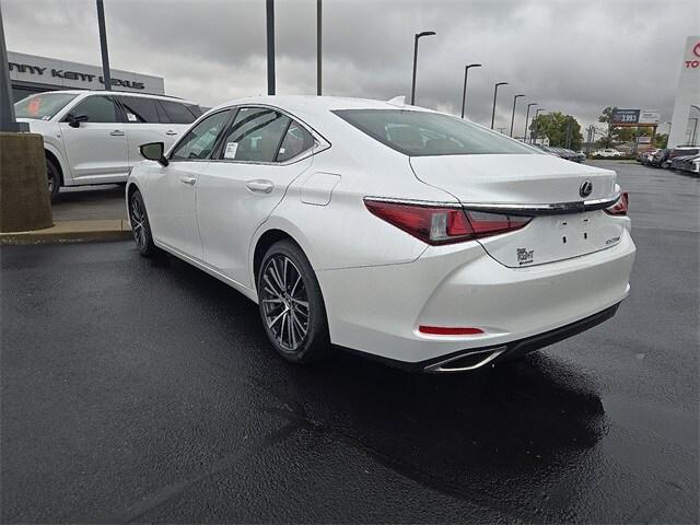 new 2025 Lexus ES 350 car, priced at $47,137