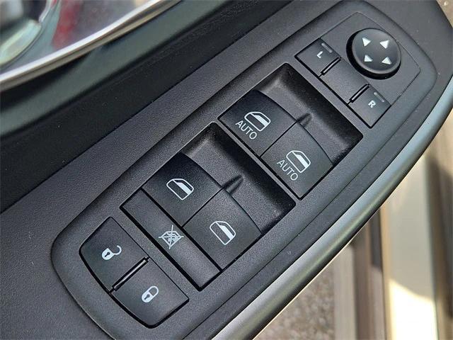 used 2022 Jeep Cherokee car, priced at $23,796