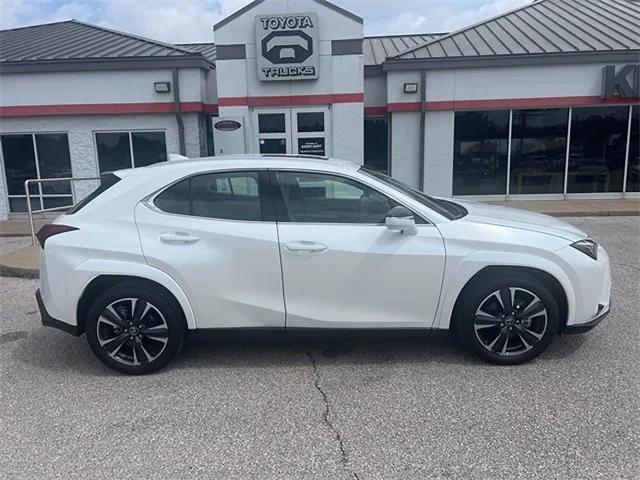 used 2025 Lexus UX 300h car, priced at $41,550