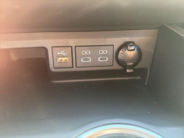 used 2024 Toyota Highlander car, priced at $42,541