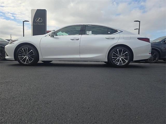 new 2025 Lexus ES 350 car, priced at $46,939