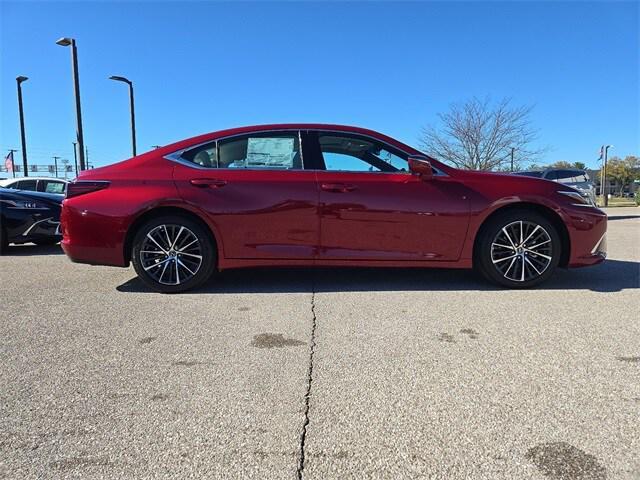 new 2025 Lexus ES 350 car, priced at $47,619