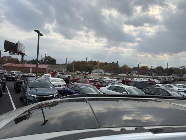 used 2021 Chrysler Pacifica car, priced at $28,543