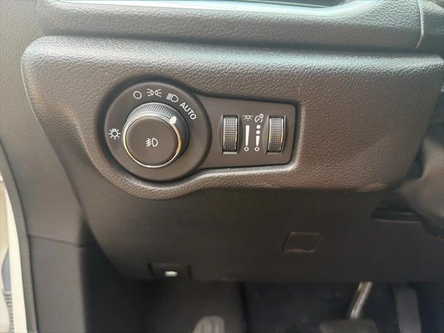 used 2021 Chrysler Pacifica car, priced at $28,543