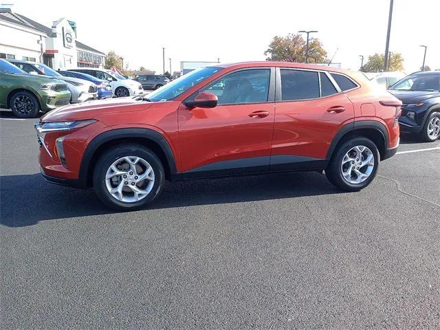 used 2024 Chevrolet Trax car, priced at $20,792
