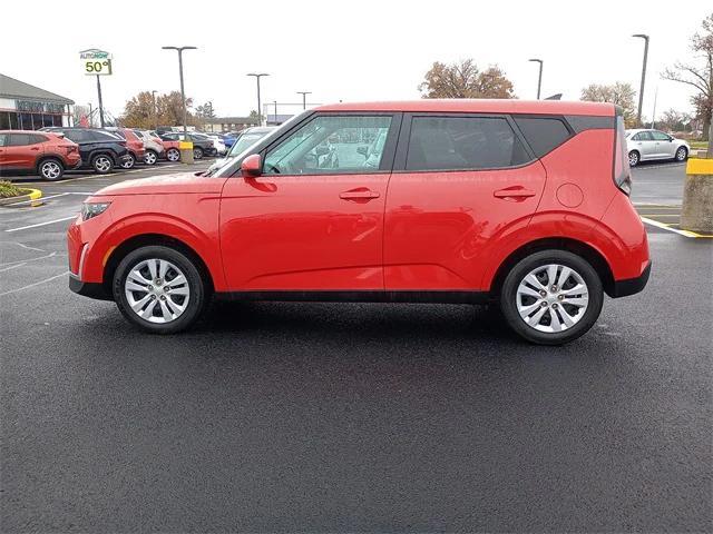used 2024 Kia Soul car, priced at $17,292