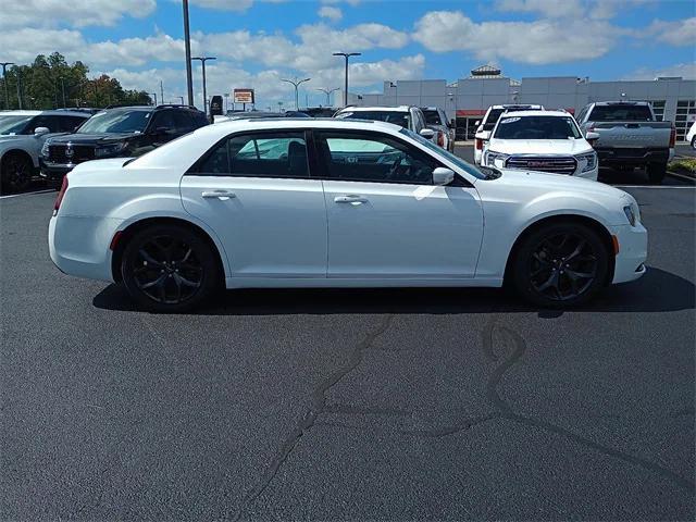 used 2022 Chrysler 300 car, priced at $22,596