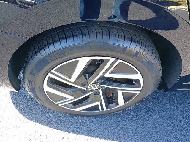 used 2024 Volkswagen Jetta car, priced at $23,991