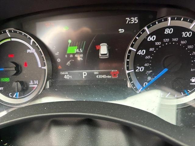 used 2024 Toyota Highlander Hybrid car, priced at $41,441