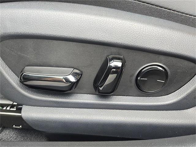 new 2025 Lexus ES 350 car, priced at $46,799