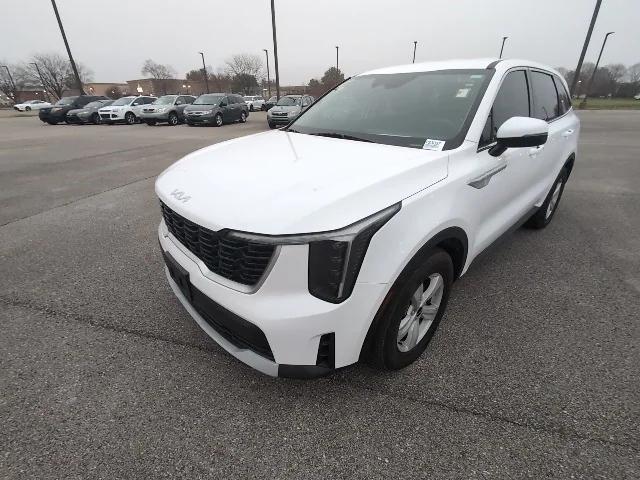 used 2024 Kia Sorento car, priced at $24,651