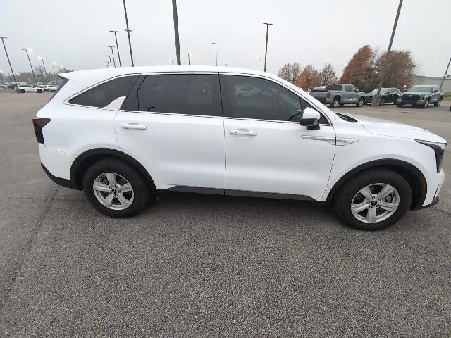 used 2024 Kia Sorento car, priced at $24,651