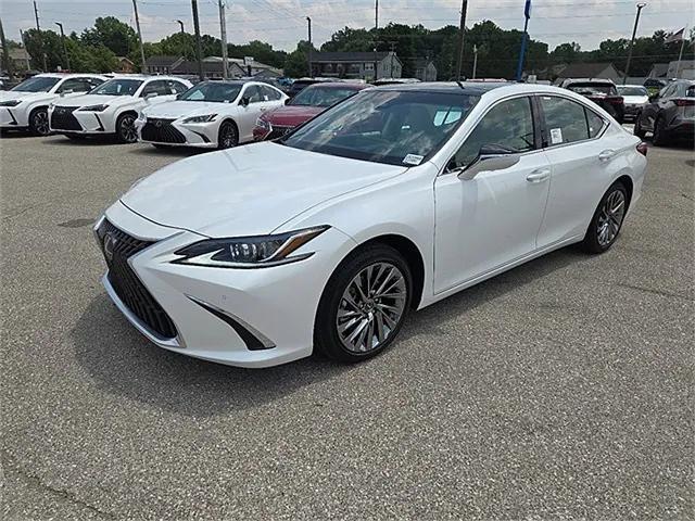 new 2025 Lexus ES 350 car, priced at $51,897