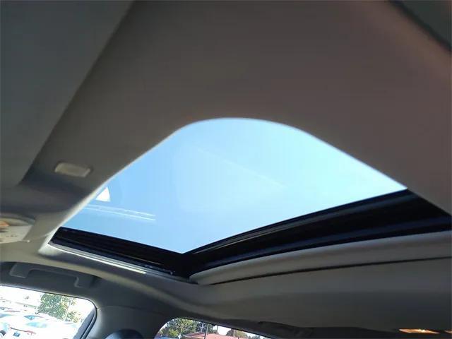 used 2023 Toyota Highlander car, priced at $35,995